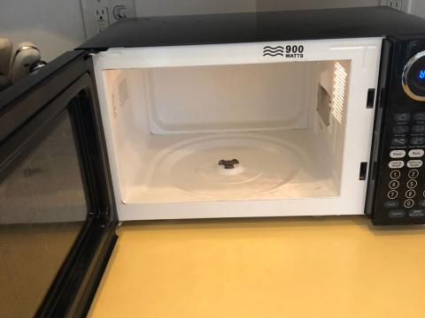 A Clean Microwave.