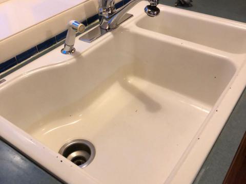 A Clean Kitchen Sink.